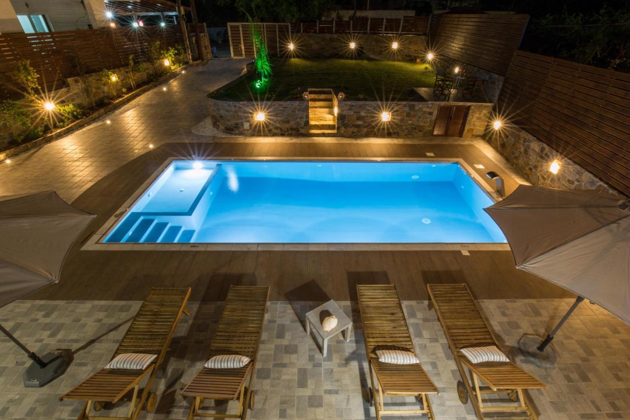Tzouganos Villa Sfinárion Exterior foto